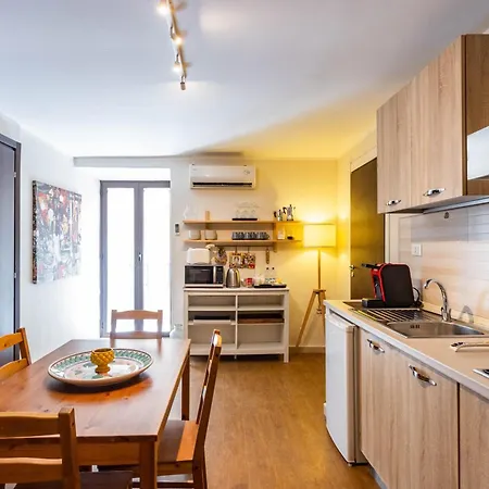 Casa Carolino アパート